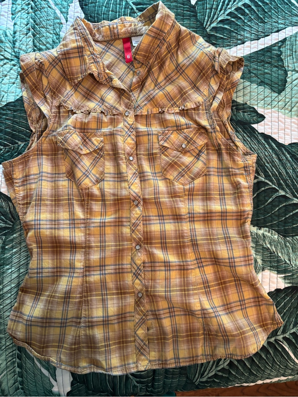 H&M Sleeveless Yellow Plaid Button-Front Shirt